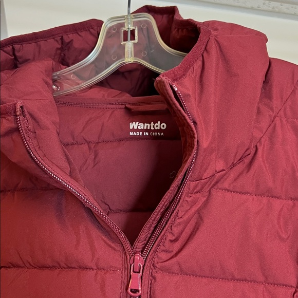 Wantdo Plus Size Hooded Winter Waterproof Puffer Jacket Burgundy- 5X - Picture 4 of 12